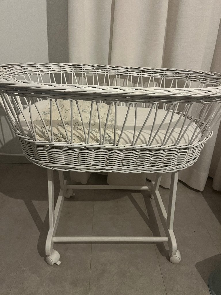 Wieg rotan mamaloes met hemel, Kinderen en Baby's, Babywiegjes en Ledikanten, Ophalen, Zo goed als nieuw, Wieg