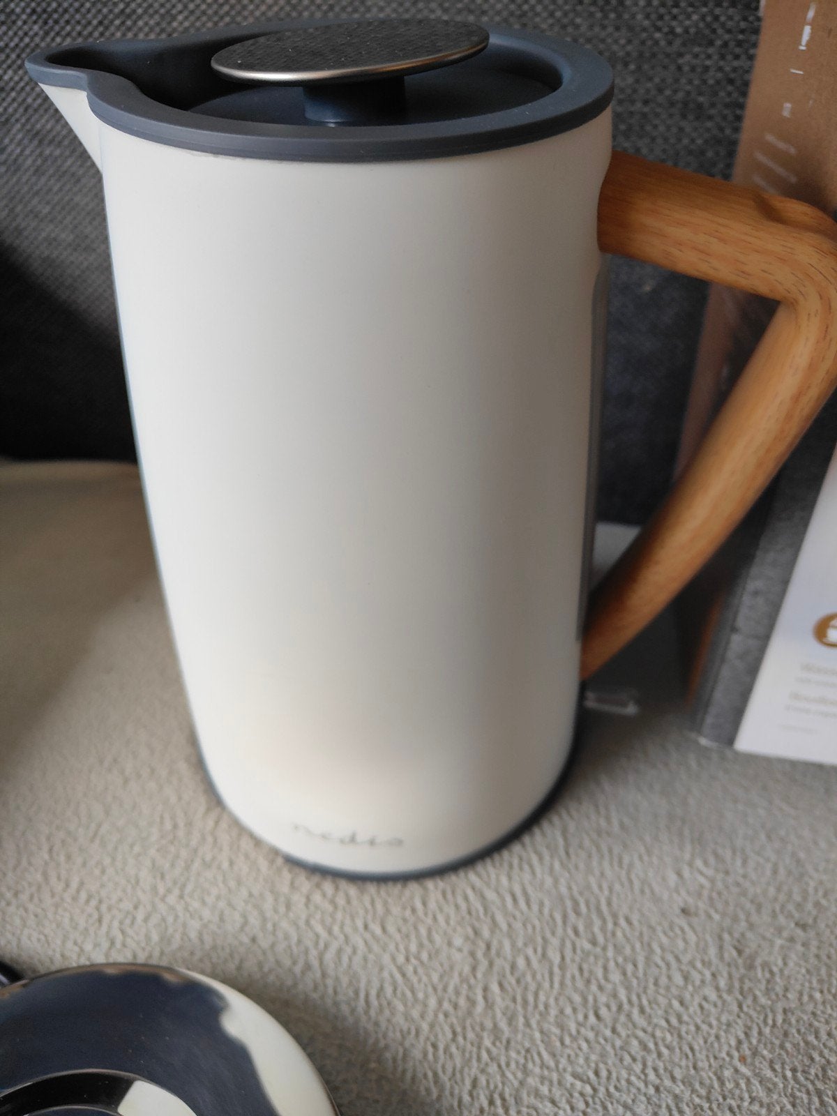 Waterkoker - Stijlvol en Efficiënt Nedis, 1 tot 2 liter, Ophalen of Verzenden, Nieuw, Draadloos