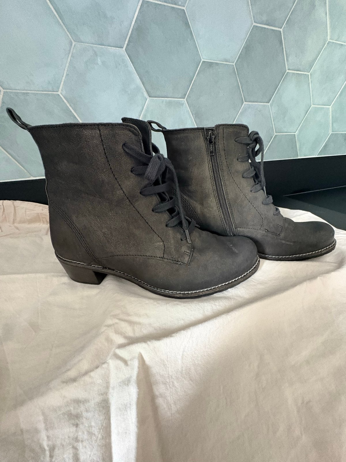 Verhulst Veterlaarzen - Maat 38 (UK 5), Kleding | Dames, Schoenen, Lage of Enkellaarzen, Ophalen of Verzenden, Grijs, Gedragen