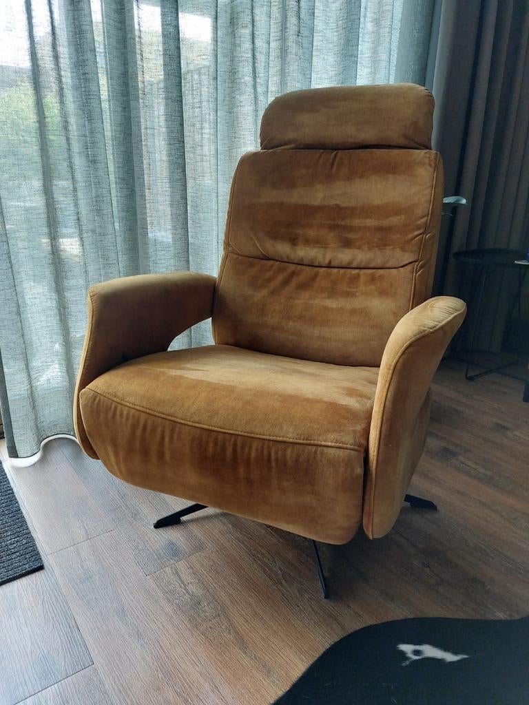 Okergele velvet relax fauteuil Bommel, Huis en Inrichting, Ophalen, Zo goed als nieuw, 75 tot 100 cm, 50 tot 75 cm
