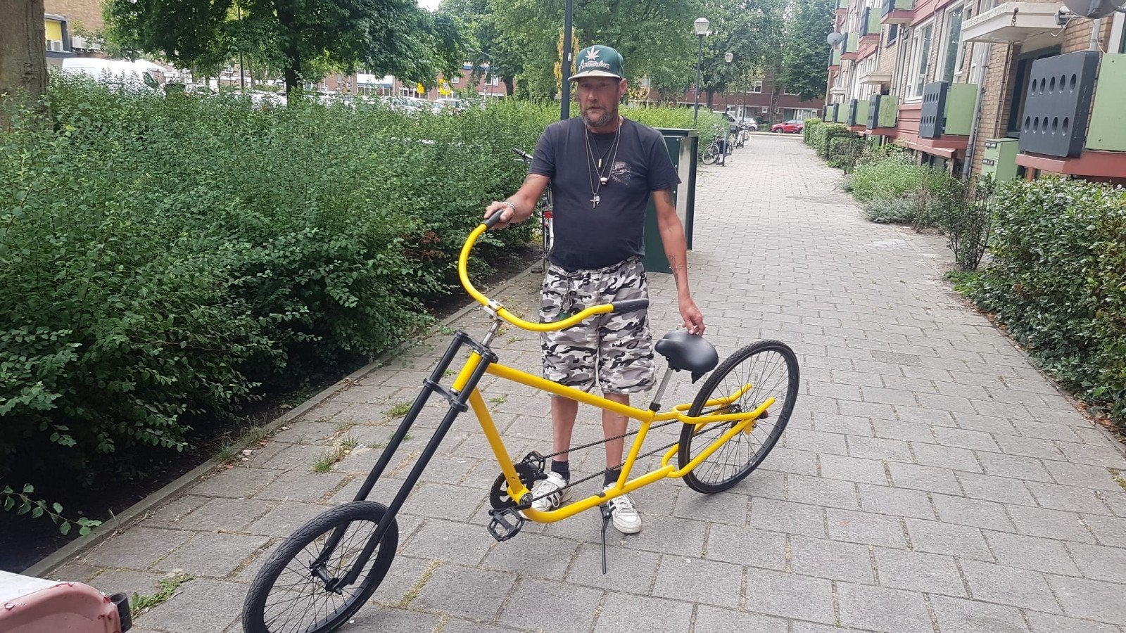 Stoere gele cruiser, Ophalen, Gebruikt, Terugtraprem