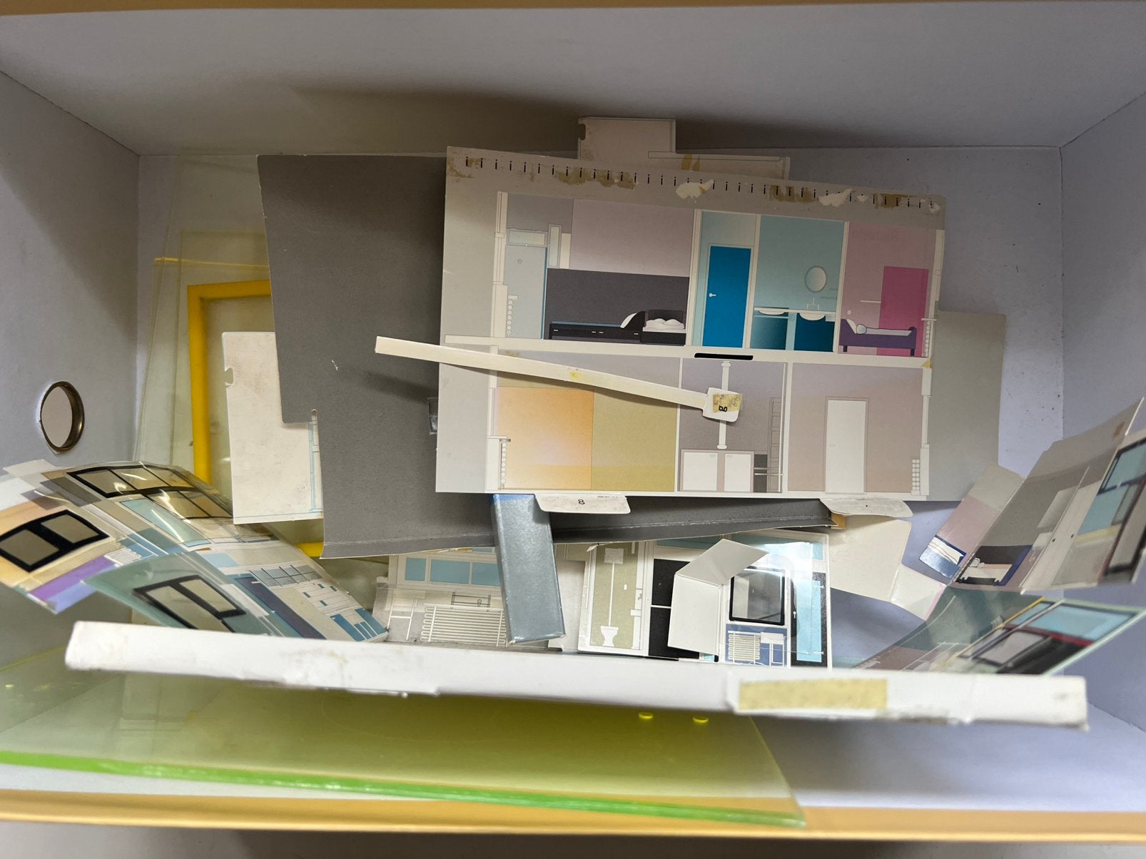 Rietveld Schröder Huis maquette - zelf in elkaar zetten, Ophalen of Verzenden, Architecten