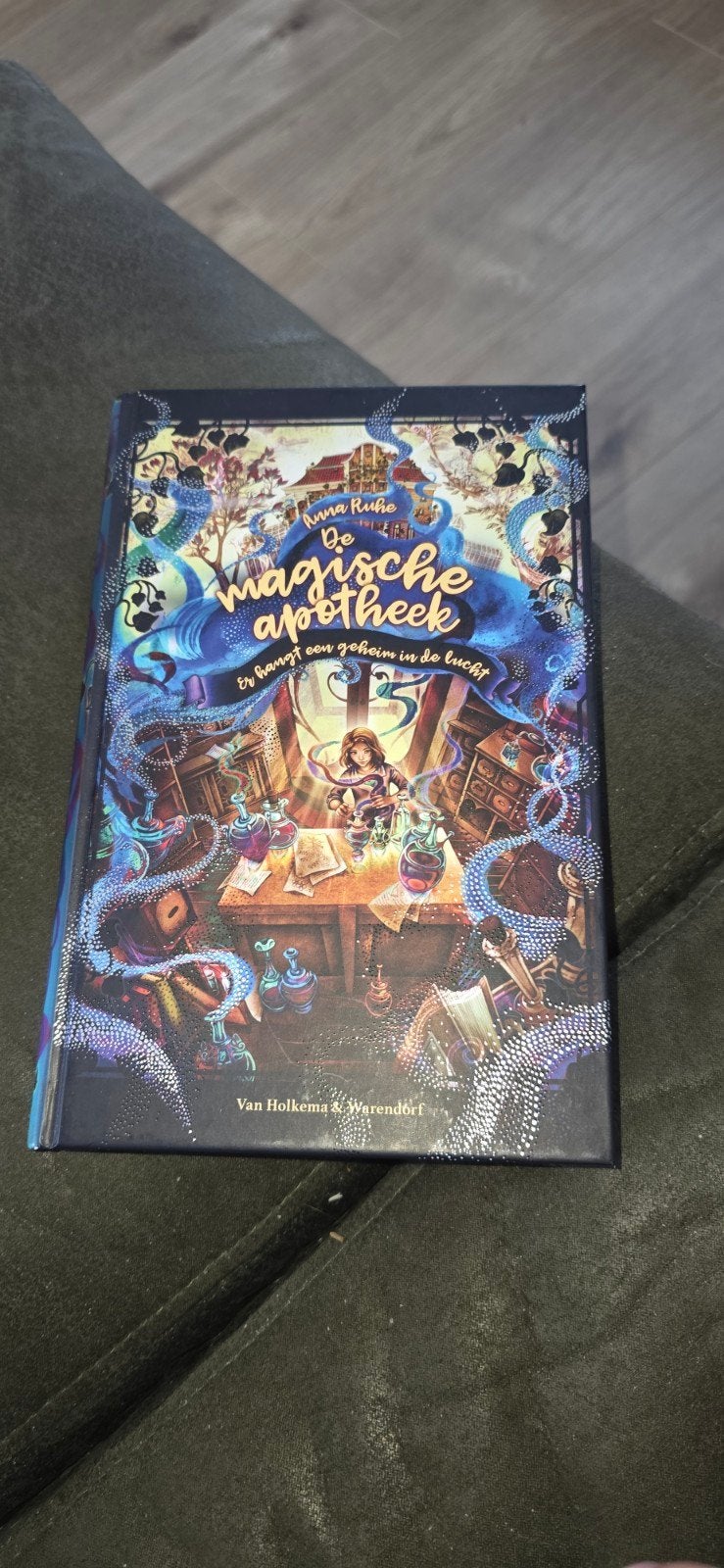 De Magische Apotheek - Anna Ruhe (Zo goed als nieuw), Boeken, Verzenden