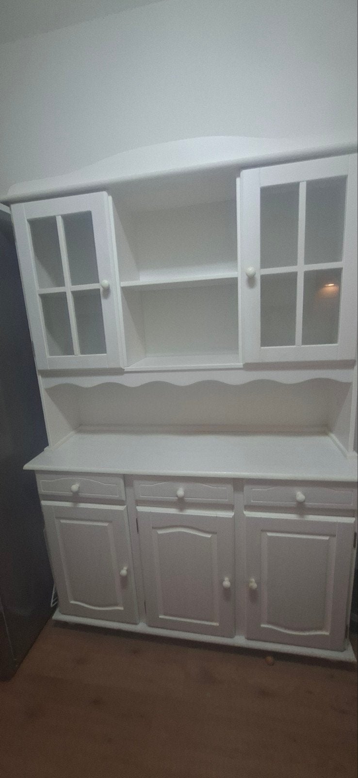 Witte buffetkast met glazen deuren en lades vandaag ophalen, Ophalen, Gebruikt, Glas, Landelijk, Klassiek