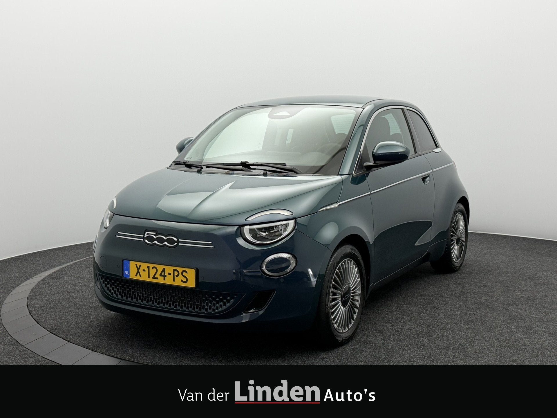 Fiat 500 3+1 Urban 24 kWh 3-Fase SOH 94,6% | Camera | Carpla, Auto's, Fiat, Stof, Gebruikt, 95 pk, 4 stoelen
