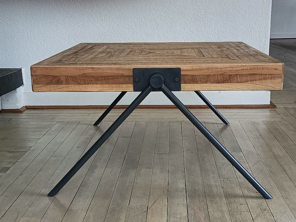 Robuuste salontafel van mangohout met metalen onderstel, 50 tot 100 cm, Vierkant, Industrieel, Modern, 50 tot 100 cm
