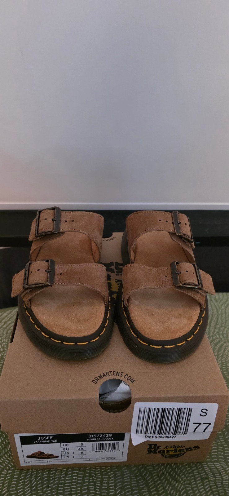 Dr. Martens Josef Savanah Tan sandalen - maat 38, Kleding | Dames, Schoenen, Ophalen of Verzenden