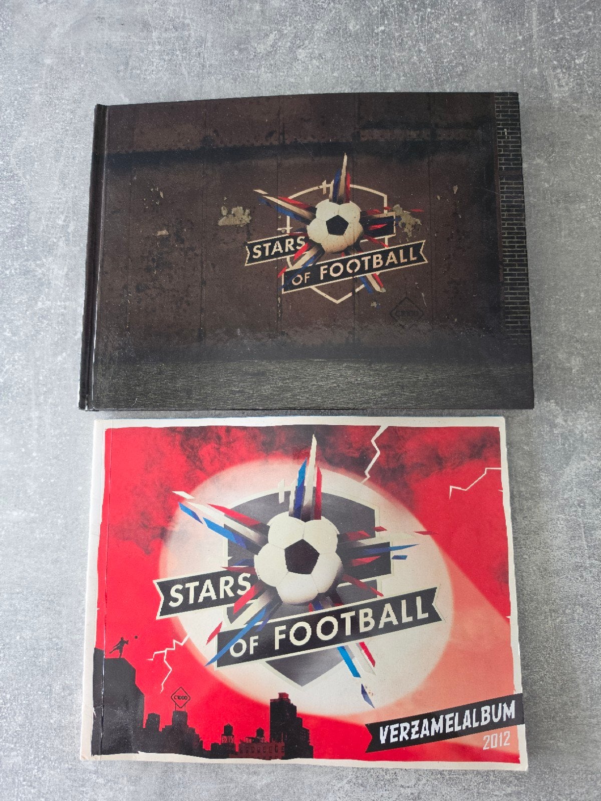 Stars of Football Verzamelalbum 2010 en 2012 COMPLEET, Ophalen, Zo goed als nieuw, Balsport