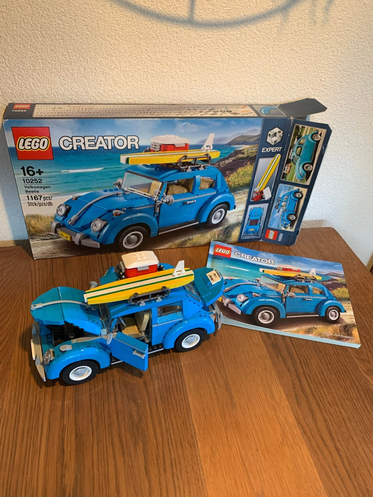 LEGO Creator Volkswagen Kever 10252 met surfplank, Ophalen of Verzenden, Zo goed als nieuw, Overige merken