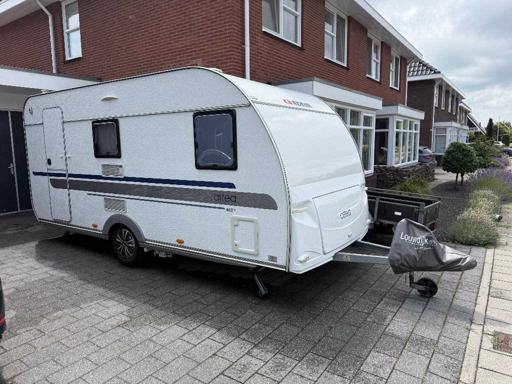 Adria Altea 462 PS 2013 + Power Mover, Omvormbare zithoek, Schokbreker, Treinzit, Particulier