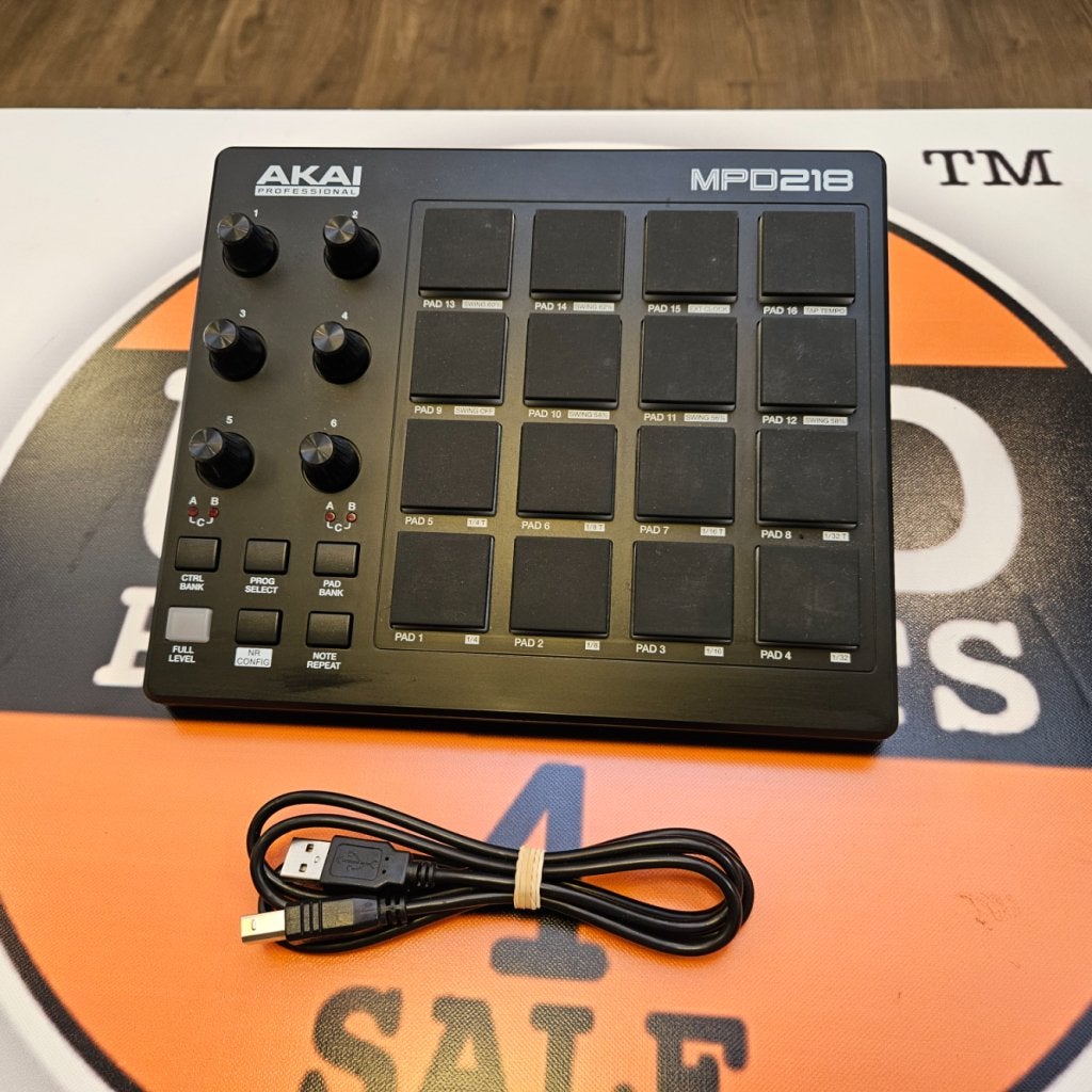 Akai MPD218, Akai, Zo goed als nieuw, Support@akai.com, Akai Professional
200 Scenic View Drive
Suite 201
Cumberland, RI 02864
United States