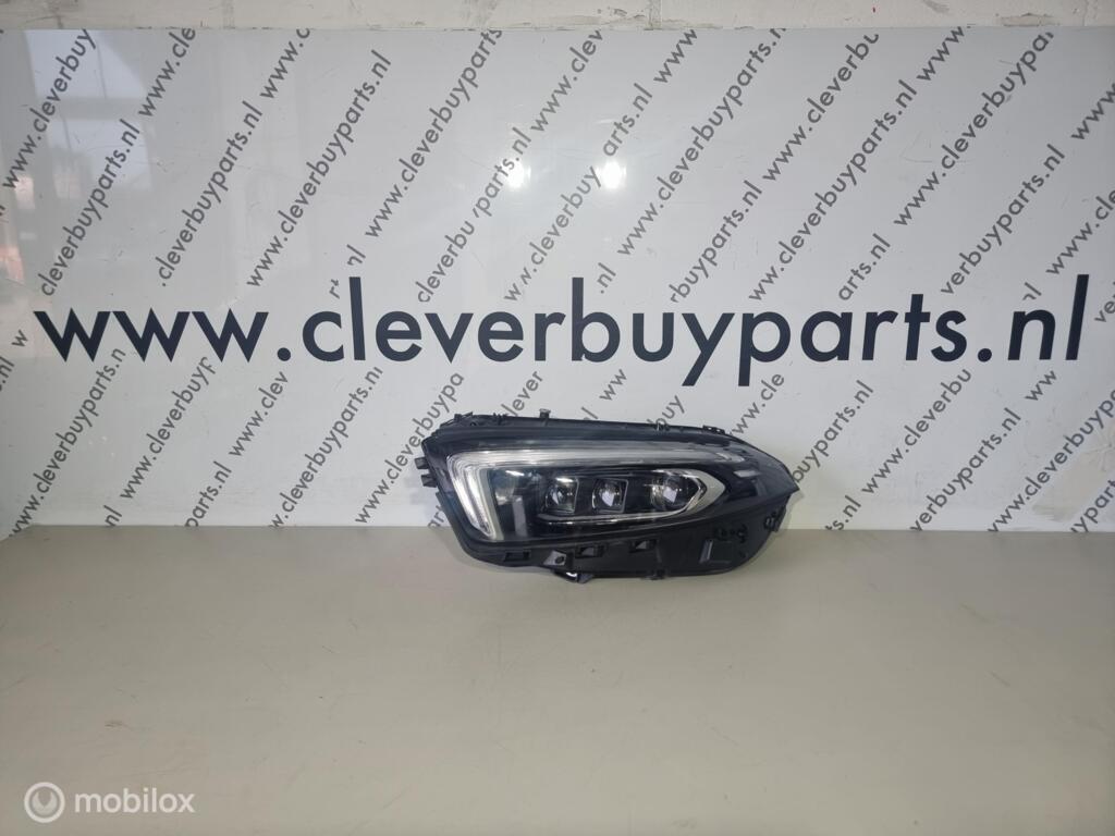 Koplamp origineel led links Mercedes A-klasse A1779061103, Gebruikt, Mercedes-Benz, Ophalen of Verzenden, Mercedes-Benz