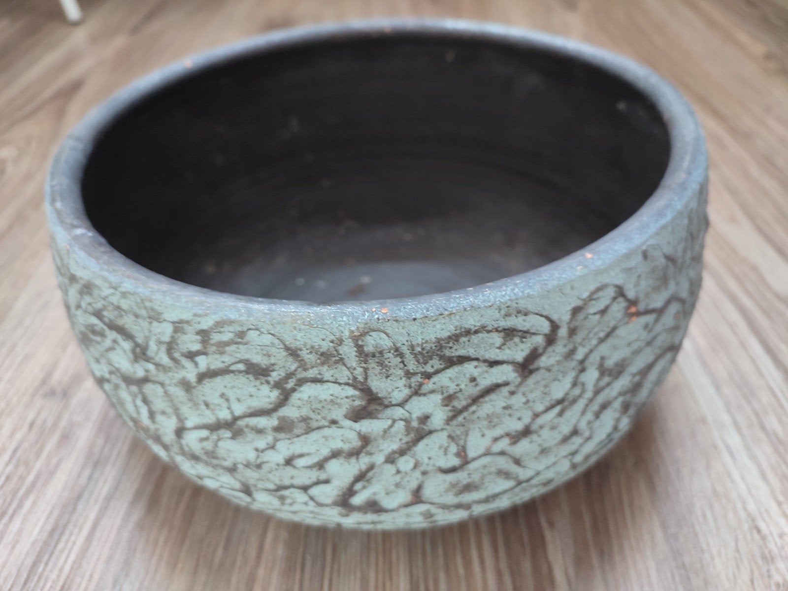 Decoratieve bloempot 'Bowl Evi' in antiek brons/blauw, Tuin en Terras, Bloempotten, 25 tot 40 cm, Gebruikt, Rond, Ophalen of Verzenden