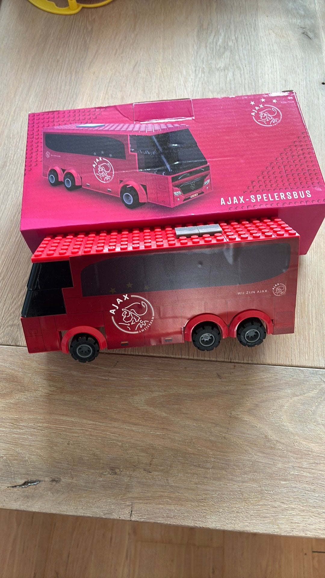 Ajax spelerbus, Ophalen, Zo goed als nieuw