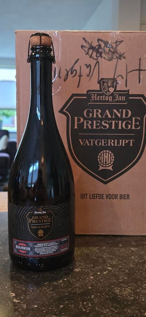 Hertogjan vatgerijpt 2017 bourbon, Verzamelen, Biermerken, Ophalen, Zo goed als nieuw, Flesje(s), Hertog Jan