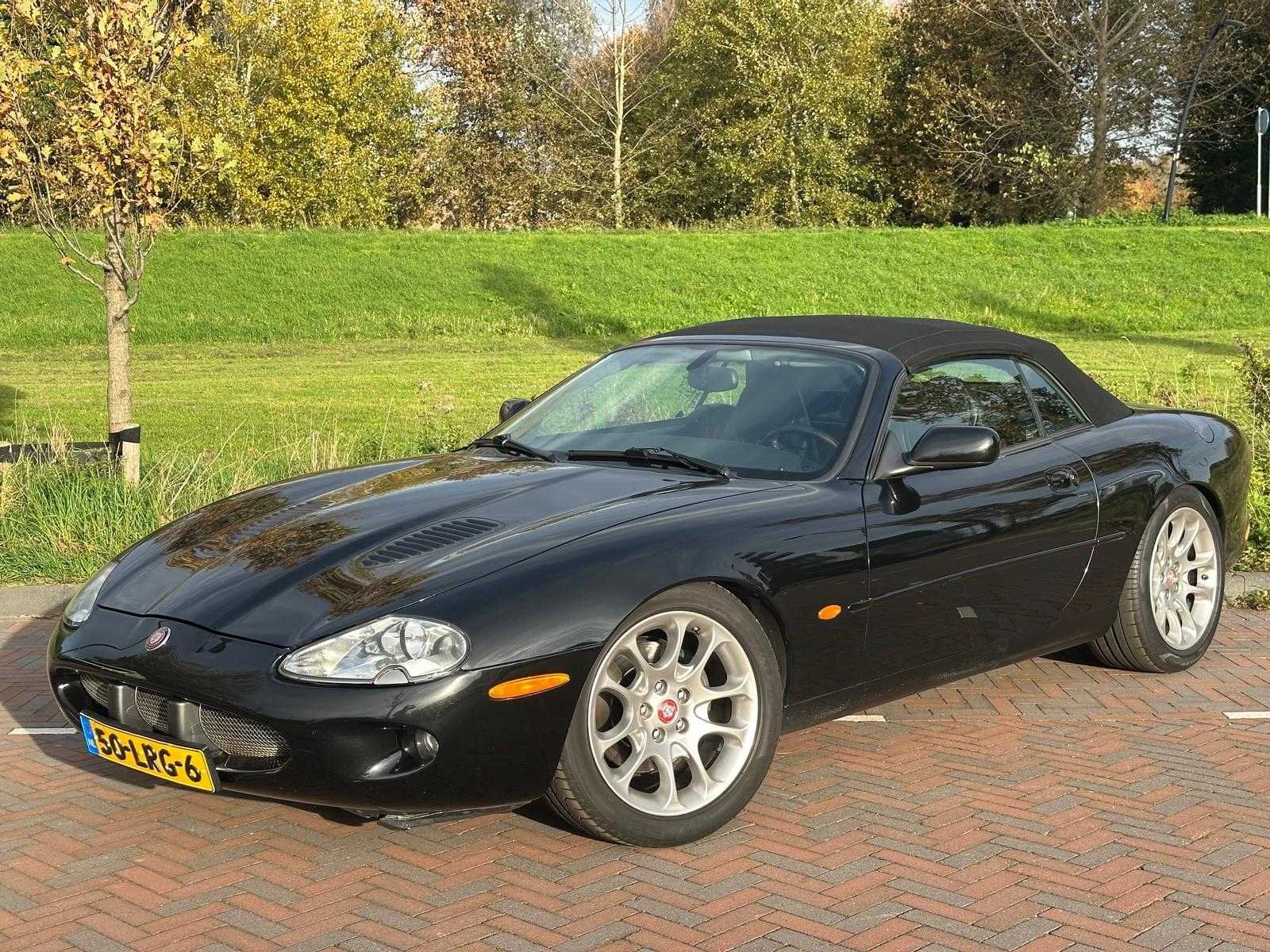 2000 Jaguar XKR 4.0 V8 Convertible Automaat, 50-LRG-6, Auto's, Jaguar, Gebruikt, Cabriolet, Bedrijf, 93 €/maand