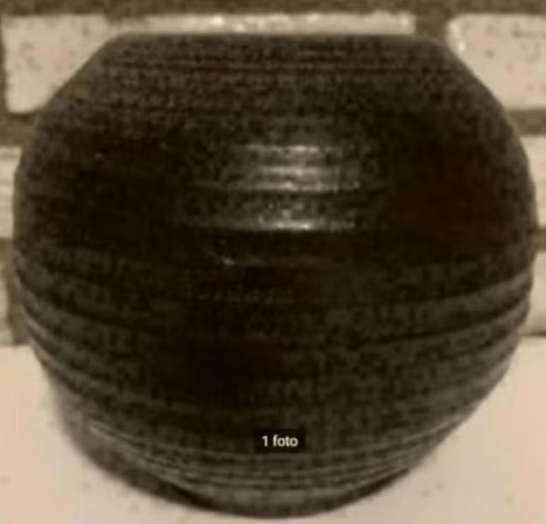 Brons-grijze bolle vaas; 13 cm oog en 15 cm doorsnehe buik, Overige kleuren, Aardewerk of Porselein, Ophalen of Verzenden, Zo goed als nieuw