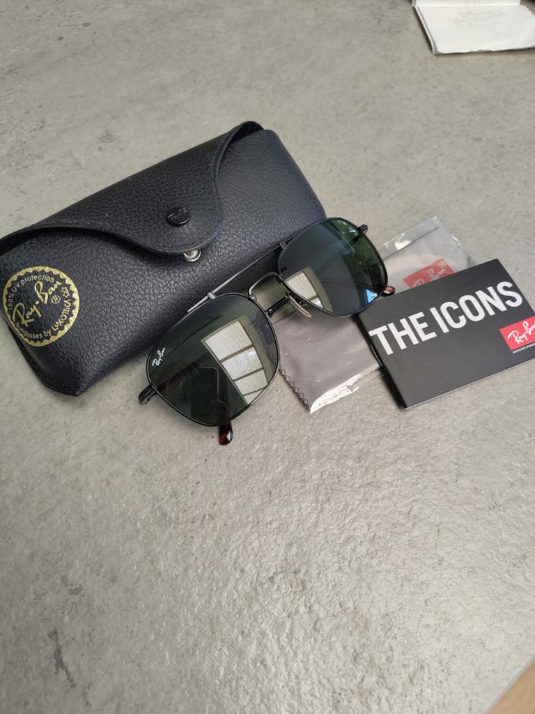 Ray-Ban Caravan Antique Gold Zonnebril RB 8136, Zonnebril, Overige kleuren, Ophalen of Verzenden, Zo goed als nieuw