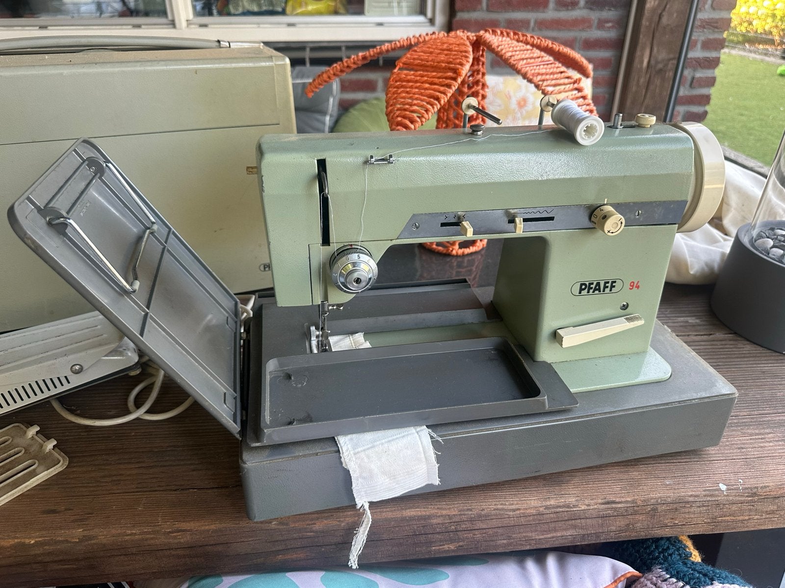 Pfaff 94 naaimachine, Ophalen, Gebruikt, Naaimachine, Pfaff