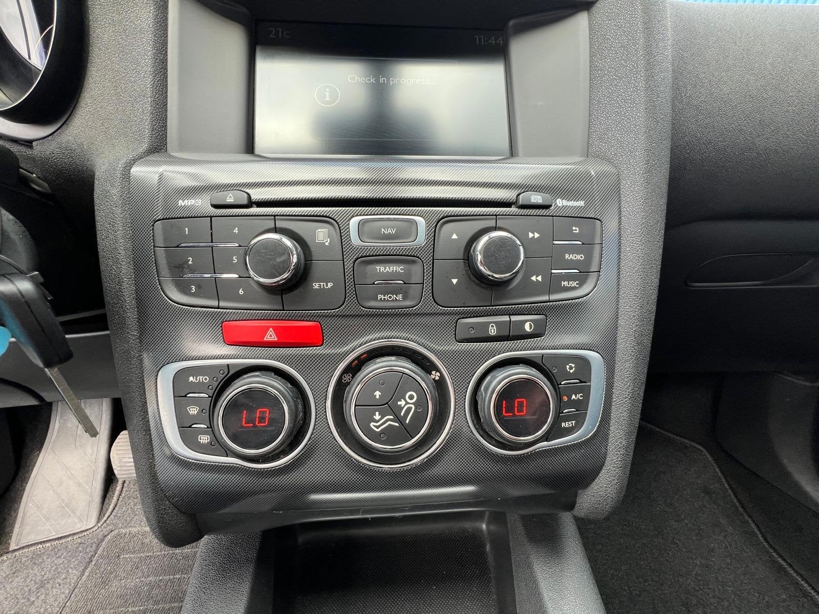 Citroen C4 1.2 PURETECH EXCLUSIVE 5DRS AIRCO NW-APK, Voorwielaandrijving, Stof, Euro 6, 1199 cc