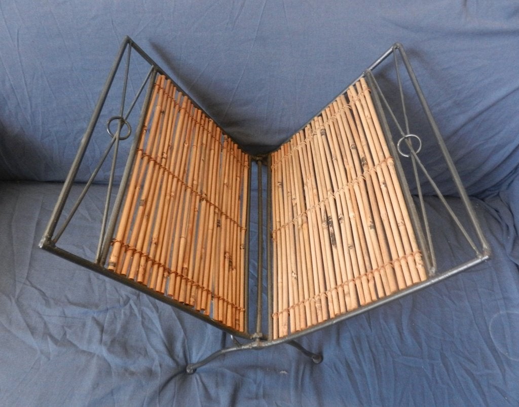 Vintage gezwart metalen en bamboe klapbaar tijdschriftenrek, Ophalen of Verzenden