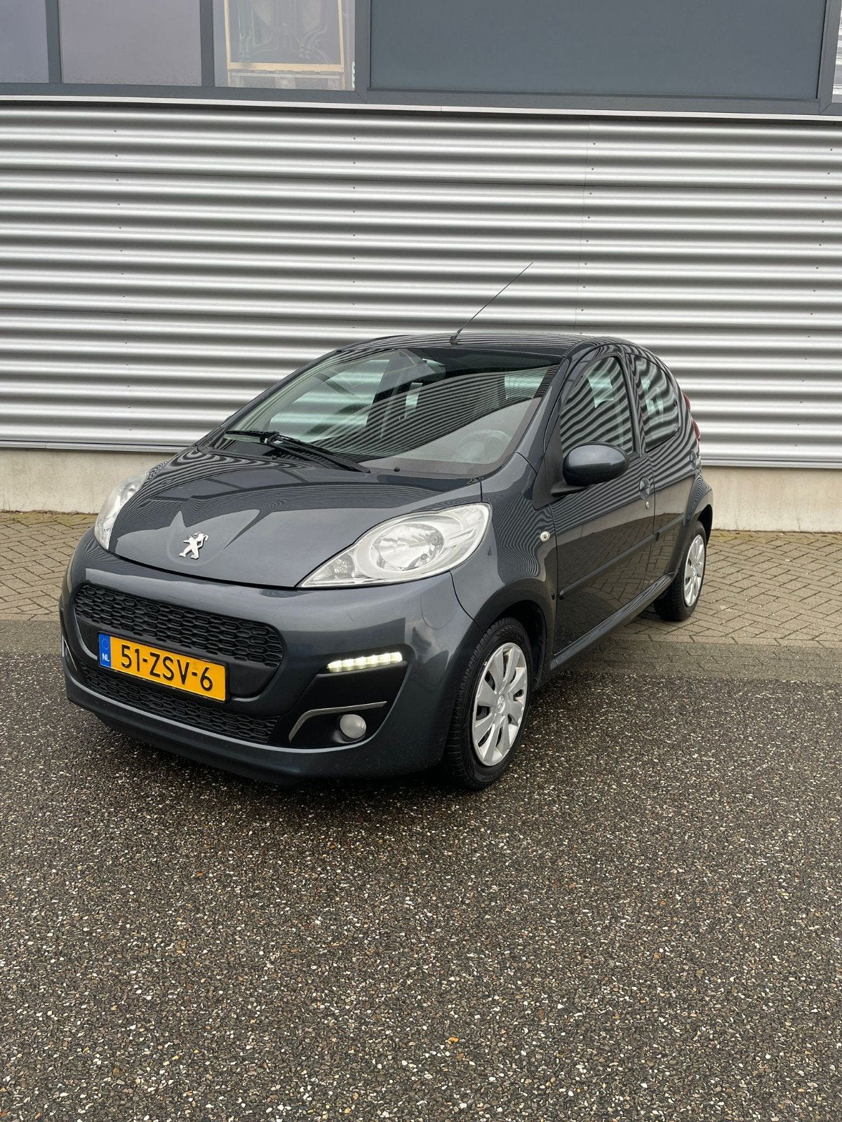Peugeot 107 , 2013,  airco, NAP,  5 deurs.  Complete auto, Auto's, Voorwielaandrijving, Overige kleuren, 4 stoelen, 24 km/l