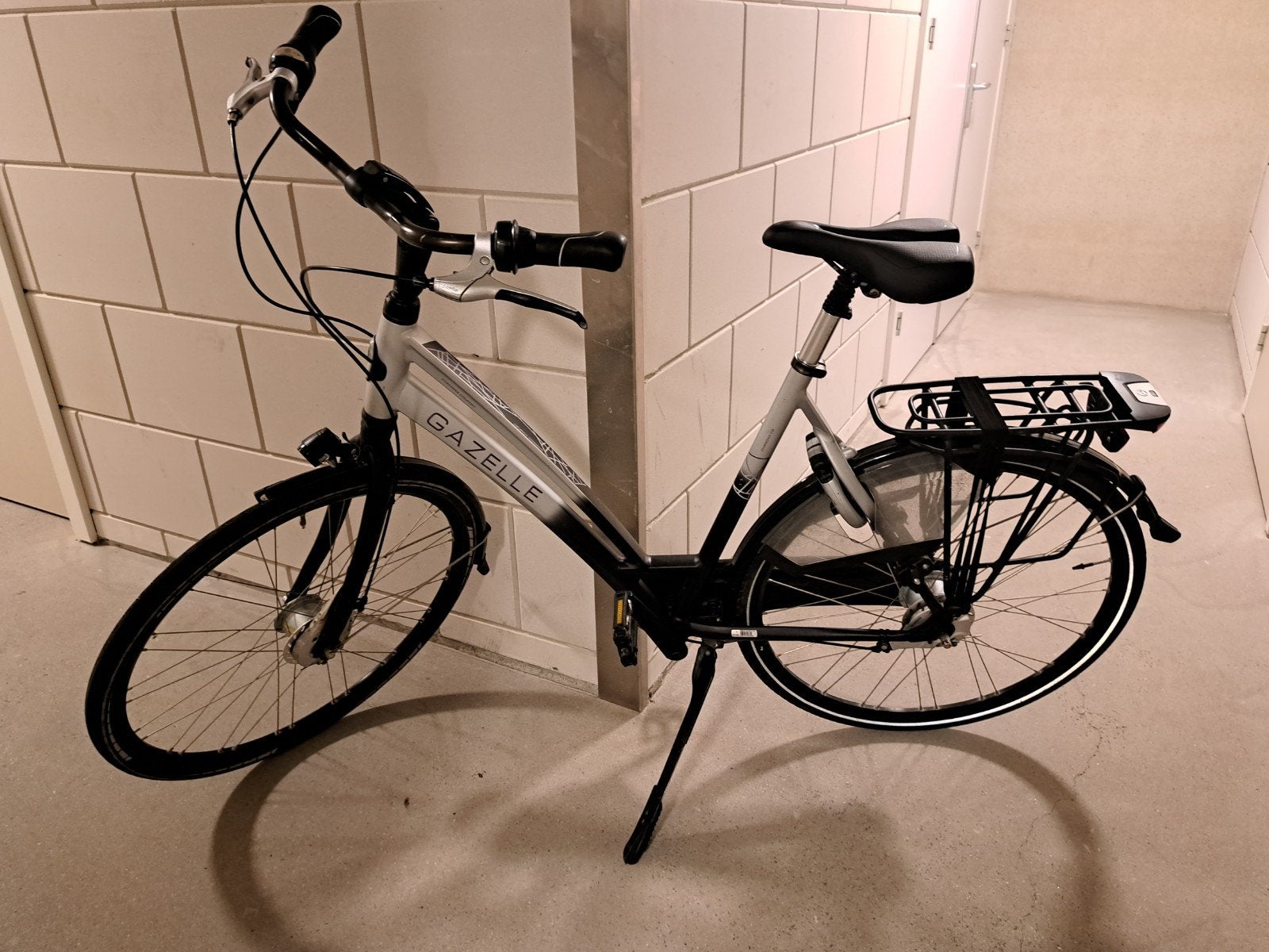 gazelle damesfiets, Ophalen, Gebruikt, Versnellingen, 56 cm of meer