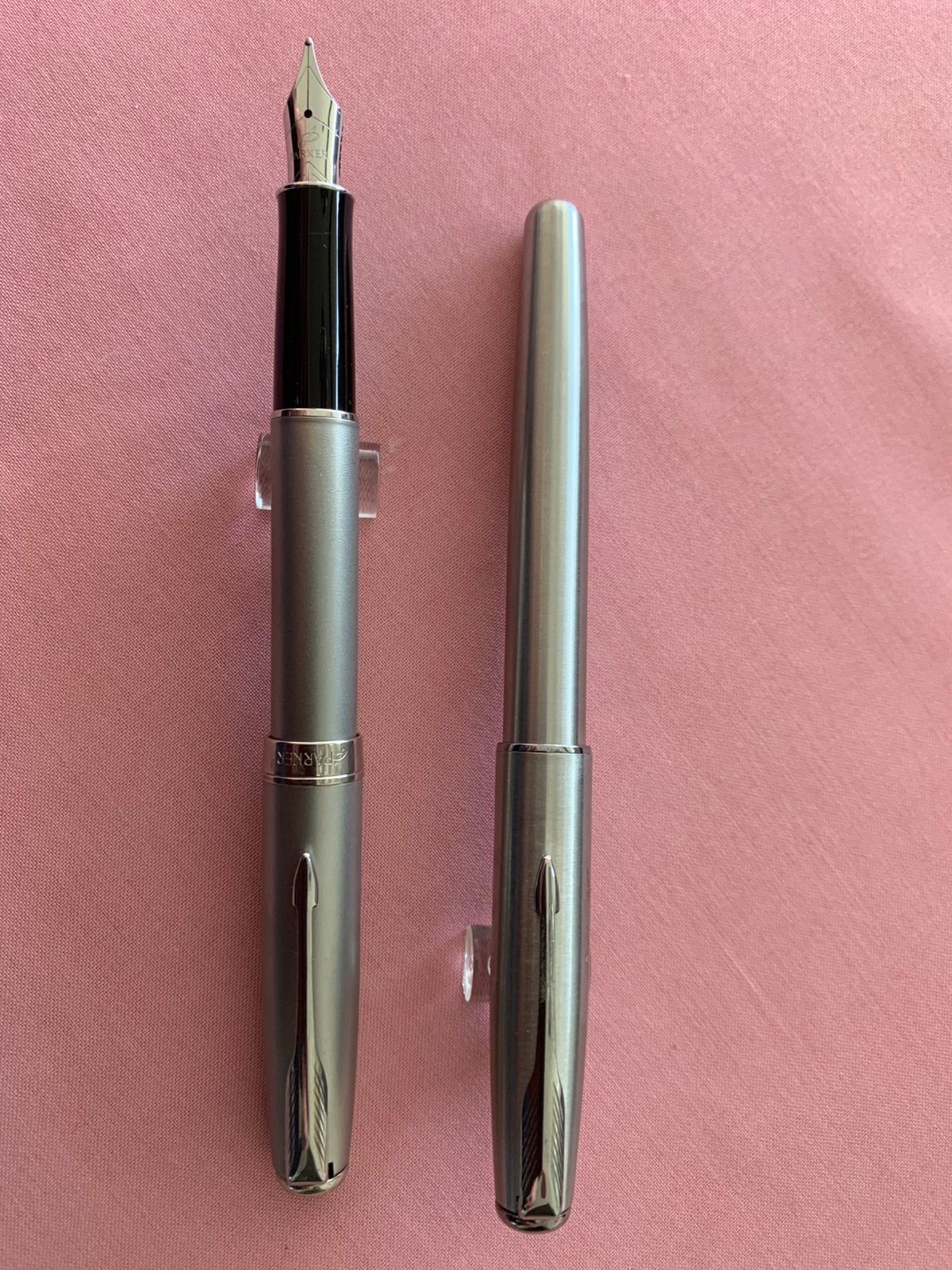 Parker Sonnet vulpen steel, Ophalen of Verzenden, Zo goed als nieuw, Vulpen, Overige merken