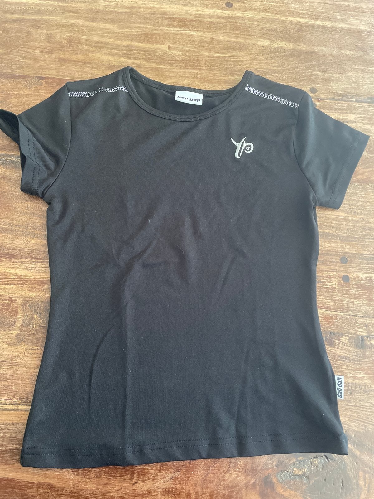 Yep Yep Tennisshirt Zwart Meisjes Maat 140, Ophalen, Zo goed als nieuw, Kleding, L00