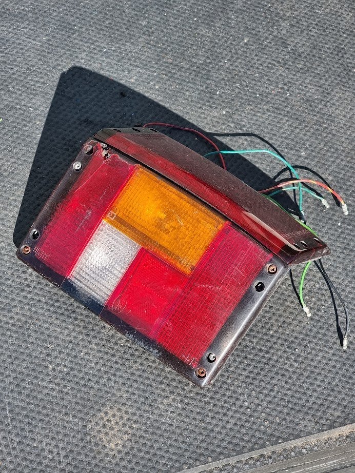 Achterlicht Range Rover Classic, Auto-onderdelen, R, R, Ophalen of Verzenden, Oldtimer onderdelen