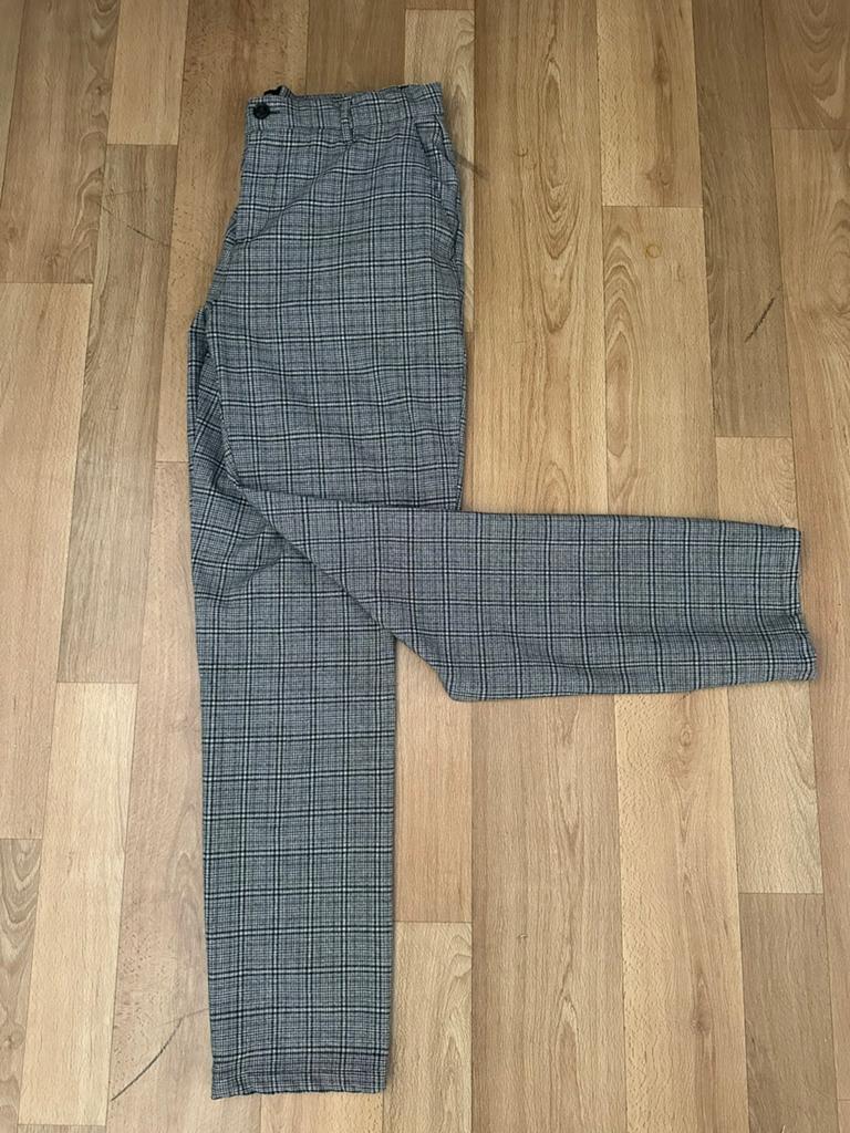 Heren pantalon geruit M, Kleding | Heren, Verzenden, Zo goed als nieuw, Maat 48/50 (M), Grijs