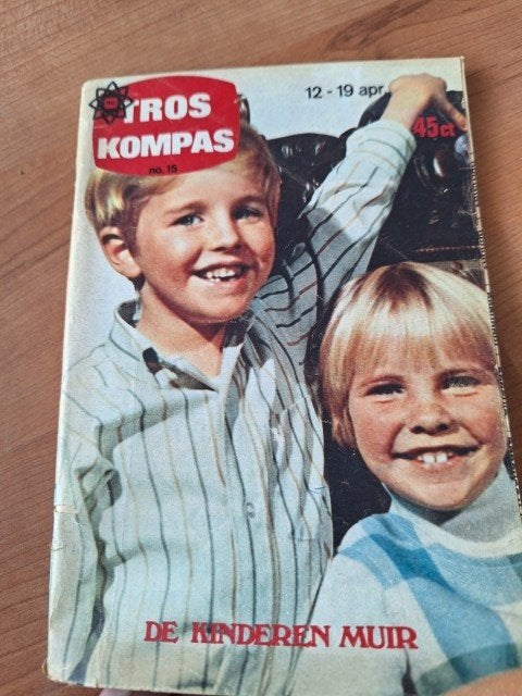 Tros Kompas 1969 Fabeltjeskrant Ajax Enny Meunier Dorus, Boeken, Ophalen of Verzenden, Gelezen, Muziek, Film of Tv