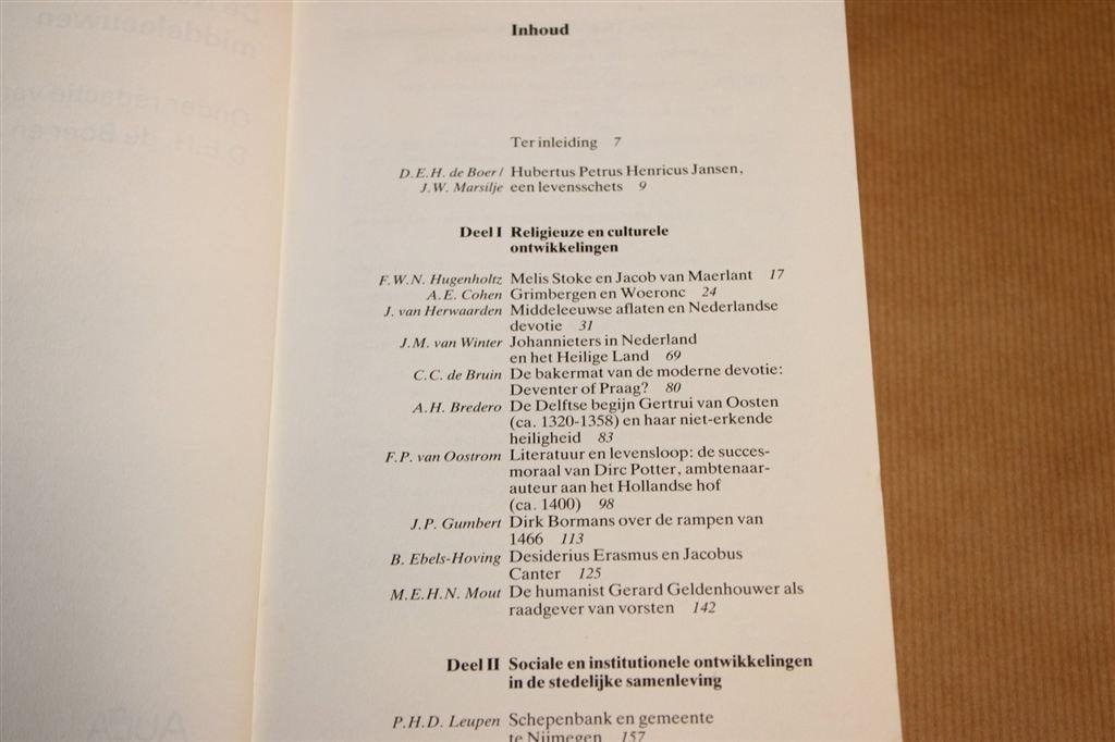 De Nederlanden in de Late Middeleeuwen — Aula Paperback 1987, Ophalen of Verzenden, 14e eeuw of eerder, Gelezen
