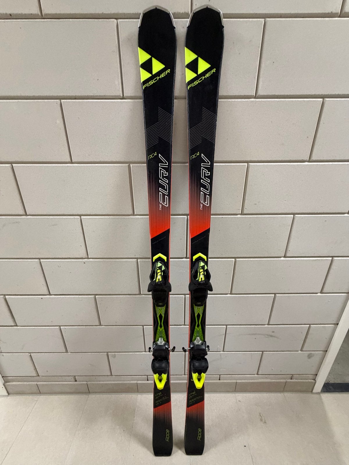 Fischer RC4 The Curv Ski's - 178 cm - Zo goed als nieuw, Ophalen, 160 tot 180 cm, Fischer, Zo goed als nieuw