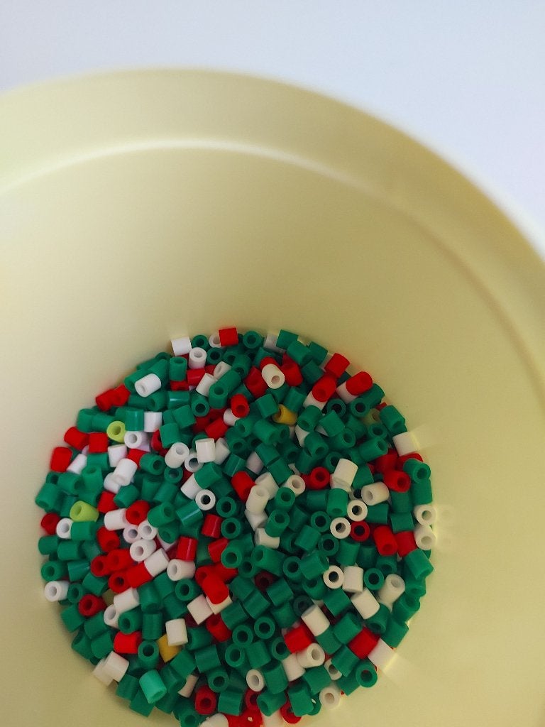 VINTAGE-STRIJKKRALEN groen, wit, rood en paar andere kleuren, Hobby en Vrije tijd, Nieuw, Meerkleurig, Ophalen of Verzenden, Kunststof