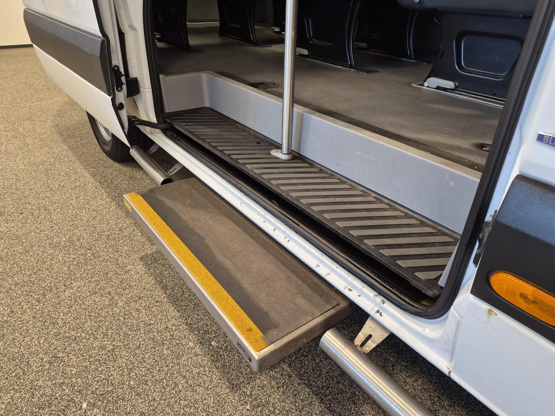 Mercedes Sprinter L2H2 Groepsvervoer 9-Persoonsbus Automaat, Automaat, Euro 5, Gebruikt, Parkeersensor
