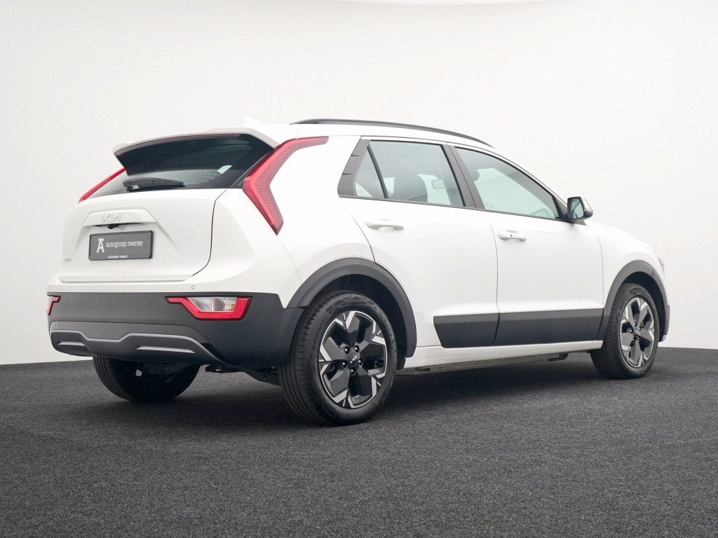 Kia Niro EV DynamicLine 64.8 kWh | Private lease €569 p.m., Auto's, Gebruikt, 1657 kg, 360 min, 204 pk
