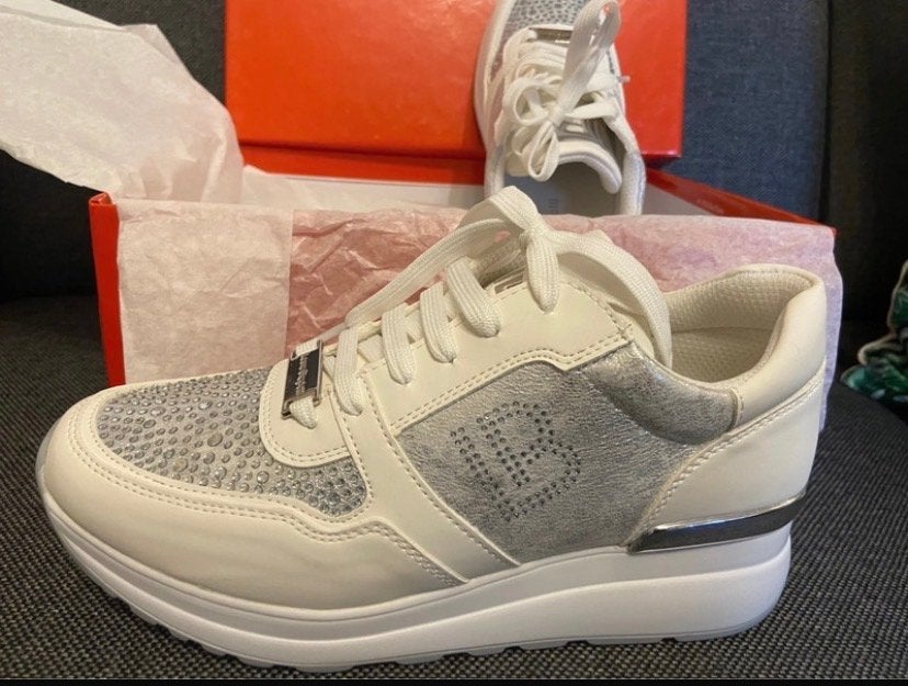 Laura Biagiotti Sneakers Maat 36 - Nieuw in Doos, Ophalen, Nieuw, Wit, Sneakers of Gympen