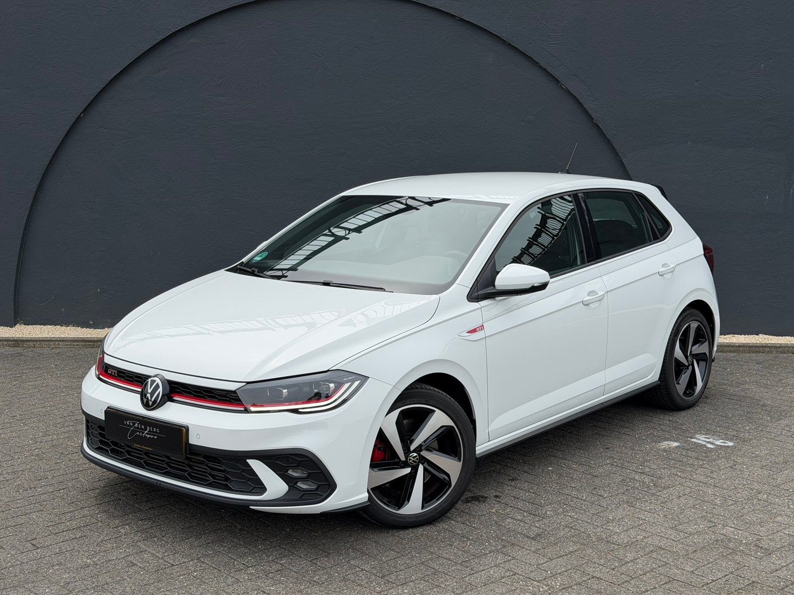 Volkswagen Polo 2.0TSI GTI 207pk DSG IQ Light CarPlay NIEUW✅, 15 km/l, 4 cilinders, 1261 kg, Leder en Stof