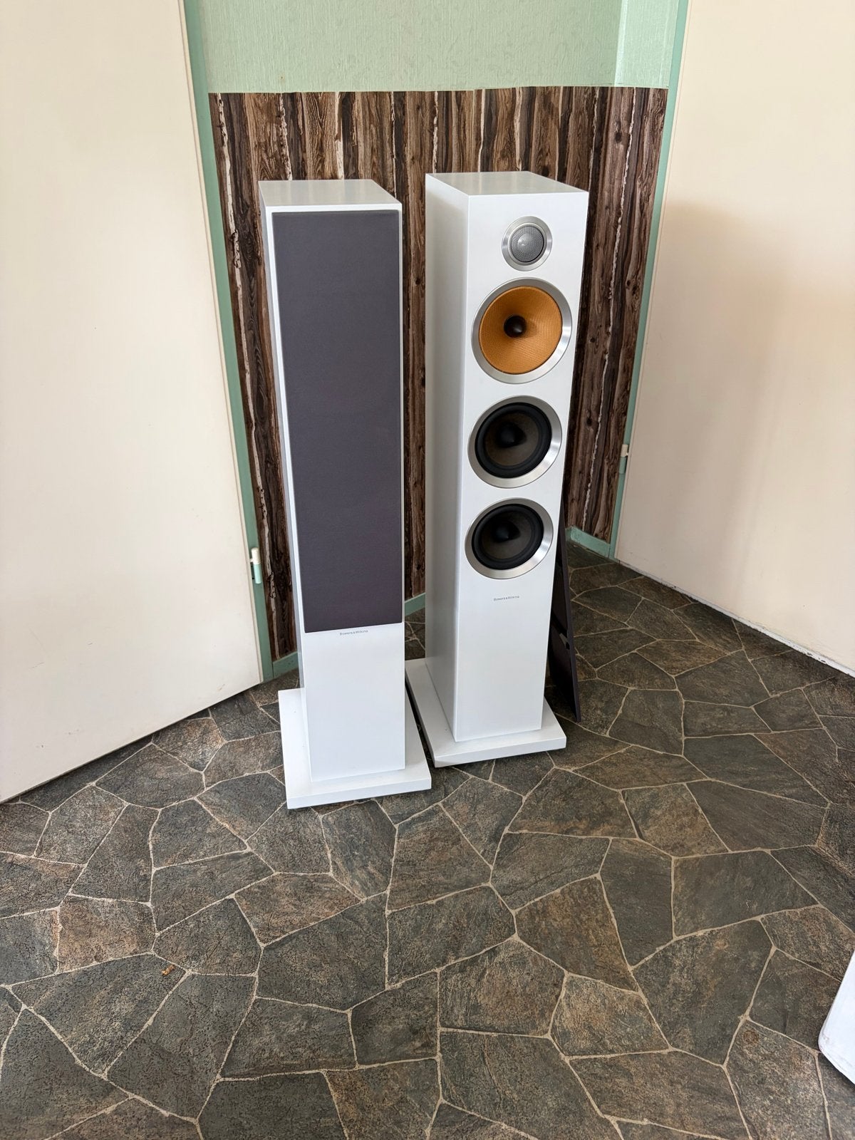 Bowers & Wilkins CM8 S2 Vloerstaande Luidsprekers - Nieuwsta, Vloerstaande luidspreker, Zo goed als nieuw, Bowers & Wilkins (B&W)