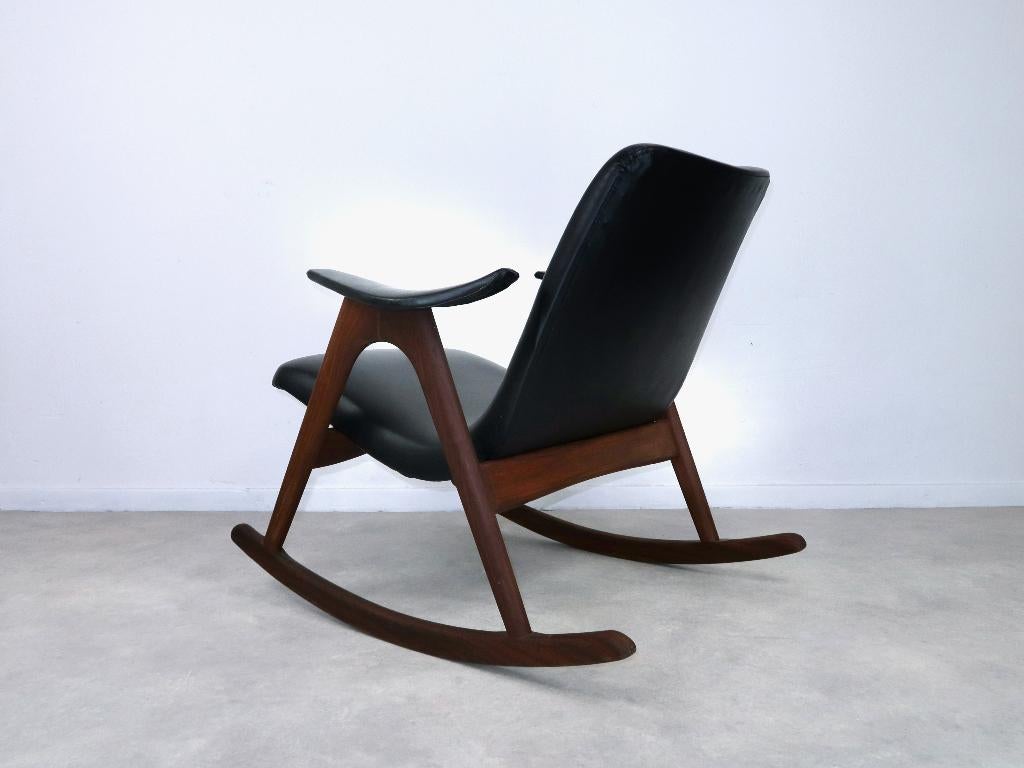 schommelstoel Louis van Teeffelen Wébé teak frame skai 60s, Ophalen, Gebruikt, -, -