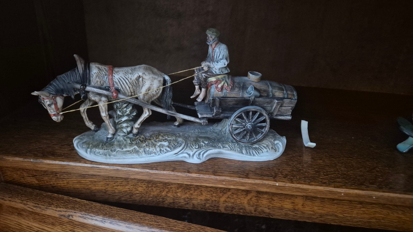 Porseleinen beeld: Boer met paard en kar, Antiek en Kunst, Ophalen of Verzenden