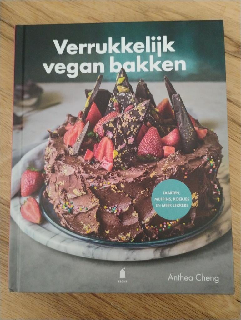 Verrukkelijk vegan bakken - Anthea Cheng, Taart, Gebak en Desserts, Vegetarisch, Ophalen of Verzenden, Zo goed als nieuw