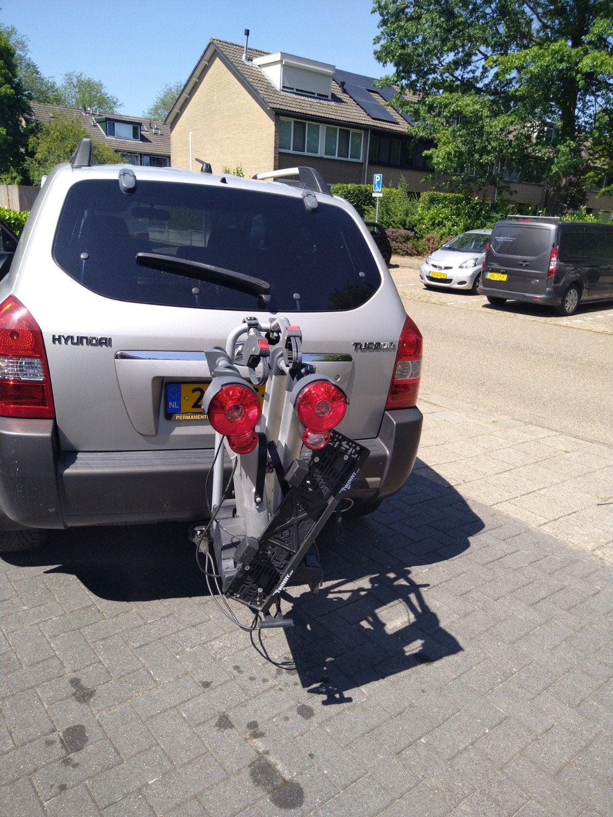 fietsendrager Twinnyload E-wing, Ophalen, Zo goed als nieuw, 2 fietsen, Trekhaakdrager