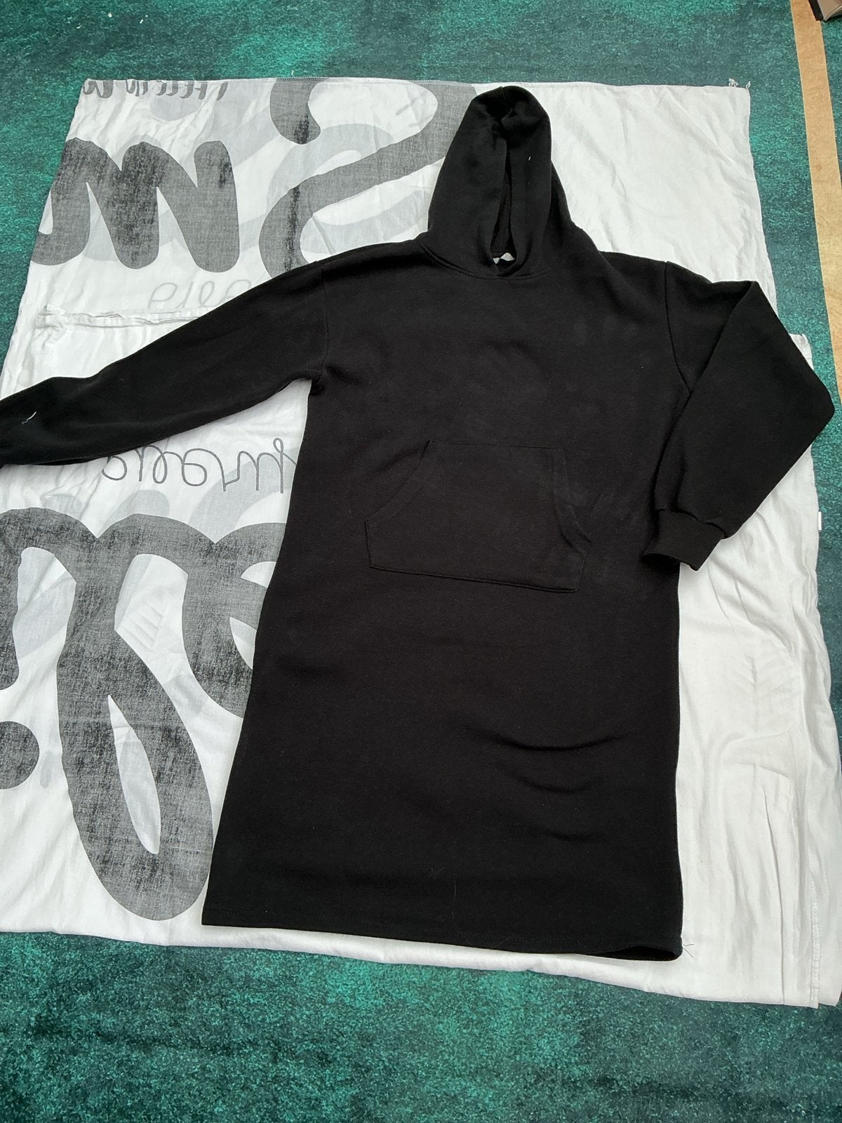 Zwarte hoodie jurk met lange mouwen maat 38, Kleding | Dames, Maat 38/40 (M), Zwart, Ophalen of Verzenden, Zo goed als nieuw