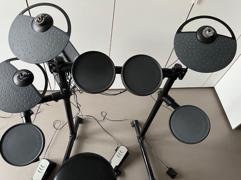 Yamaha drumstel elektronisch DTX400K, Ophalen, Zo goed als nieuw, Yamaha, Elektronisch