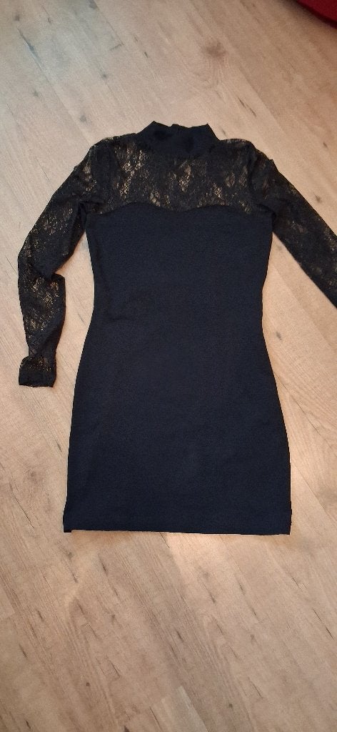 Zwarte jurk edc esprit maat 34, Kleding | Dames, Zwart, Ophalen of Verzenden, Maat 34 (XS) of kleiner, Gedragen