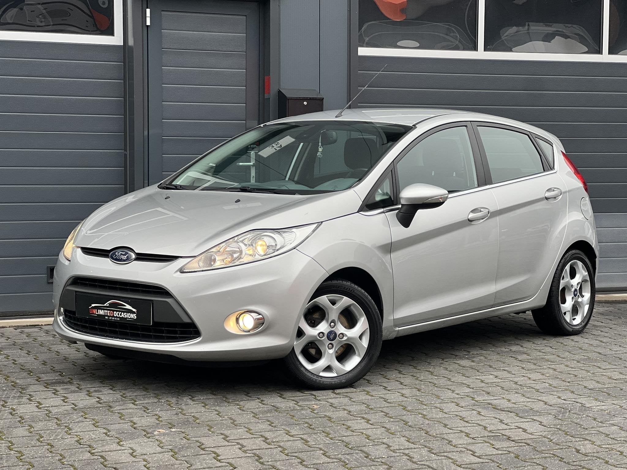 Ford Fiesta 1.4 Titanium *AIRCO*ELEKTRISCH PAKKET, Auto's, Ford, Voorwielaandrijving, Stof, Gebruikt, Handgeschakeld