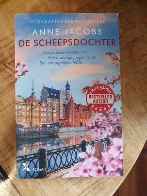 DE  SCHEEPSDOCHTER   van  Anne Jacobs, Ophalen of Verzenden, Zo goed als nieuw