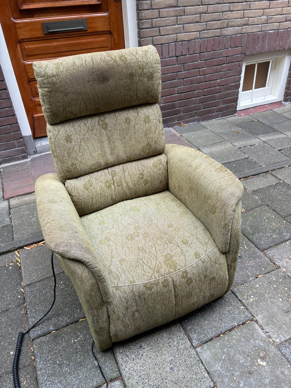 Sta op en relax stoel, Huis en Inrichting, Fauteuils, Ophalen, Relax, Gebruikt, Minder dan 75 cm